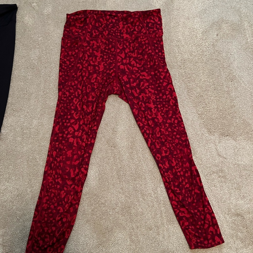JoyLab Leopard Print Red Leggings Size L